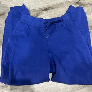 Lululemon Scuba joggers size 4